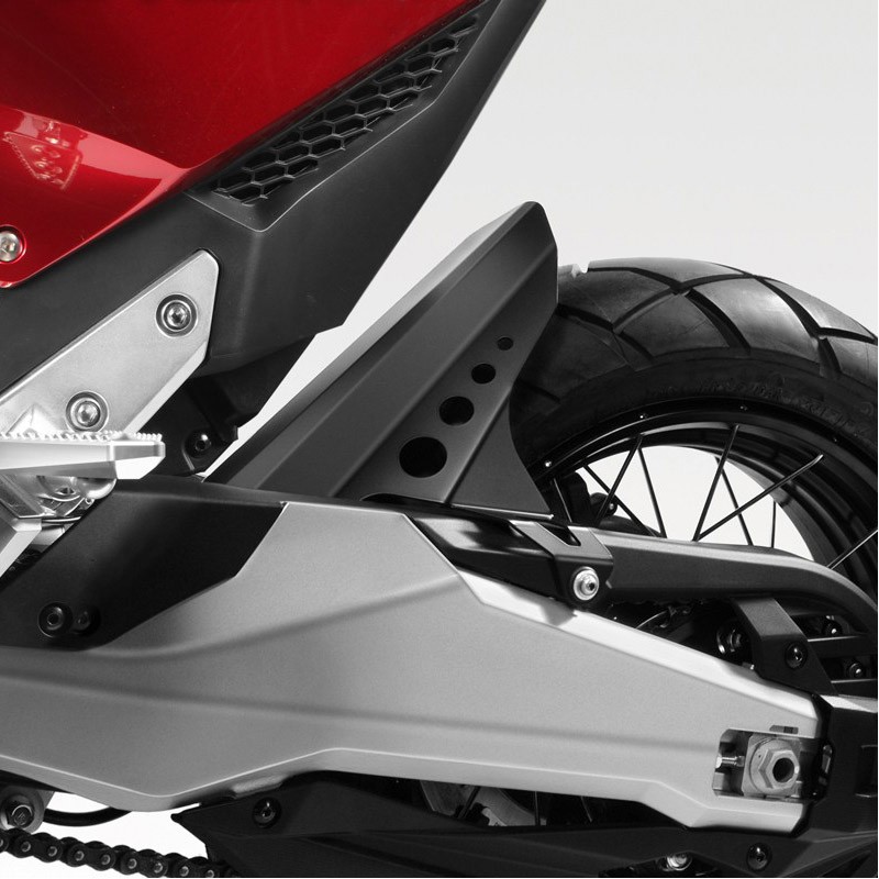 R-0938 : DPM rear fender Honda Forza 750