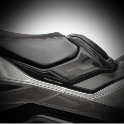 GP-FORZA-009 : Autocollant de dessous de selle Honda Forza 750