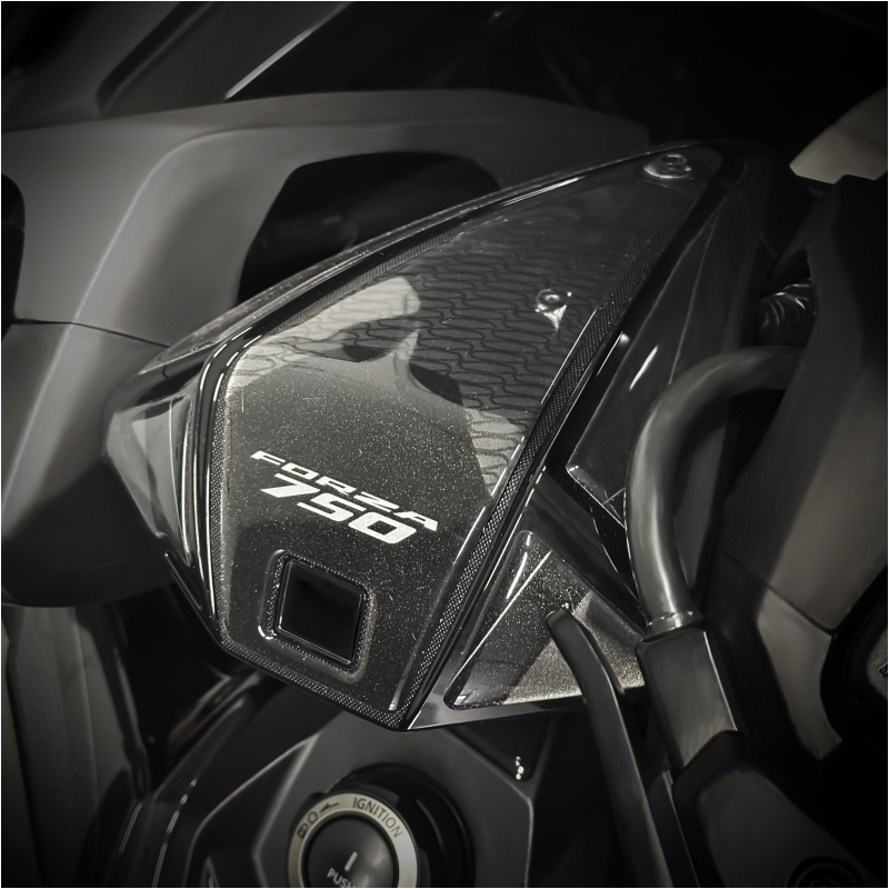 GP-FORZA-003 : Aufkleber für die Lenkerverkleidung Honda Forza 750