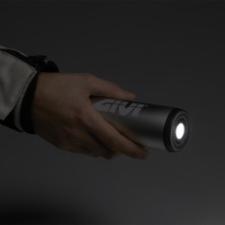 S502 : Autonomer Digital-Kompressor Givi Forza 750 NSS