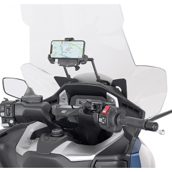 FB1186 + S902A : Givi GPS/smartphone support Honda Forza 750